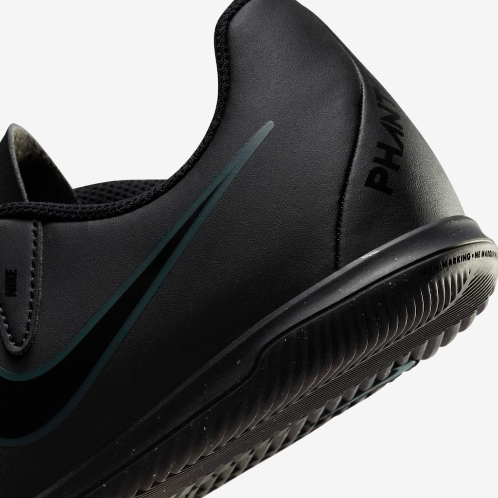 Chuteira Nike Phantom Gx II Club Futsal - foto 2