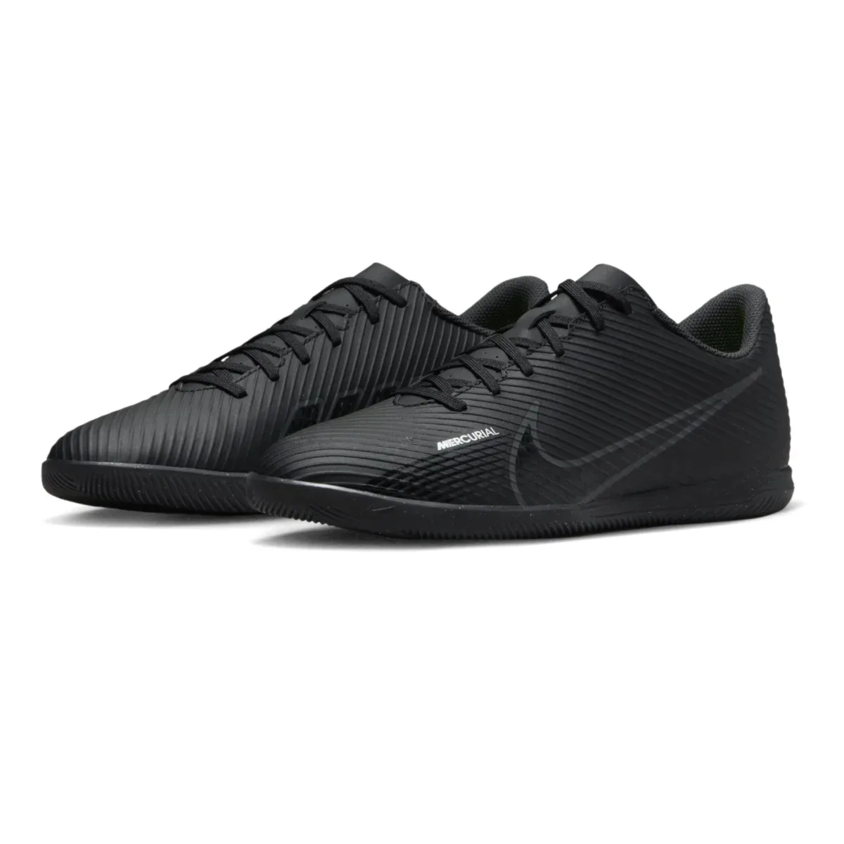 Chuteira Nike Mercurial Vapor 15 Club Futsal - Black - foto 4