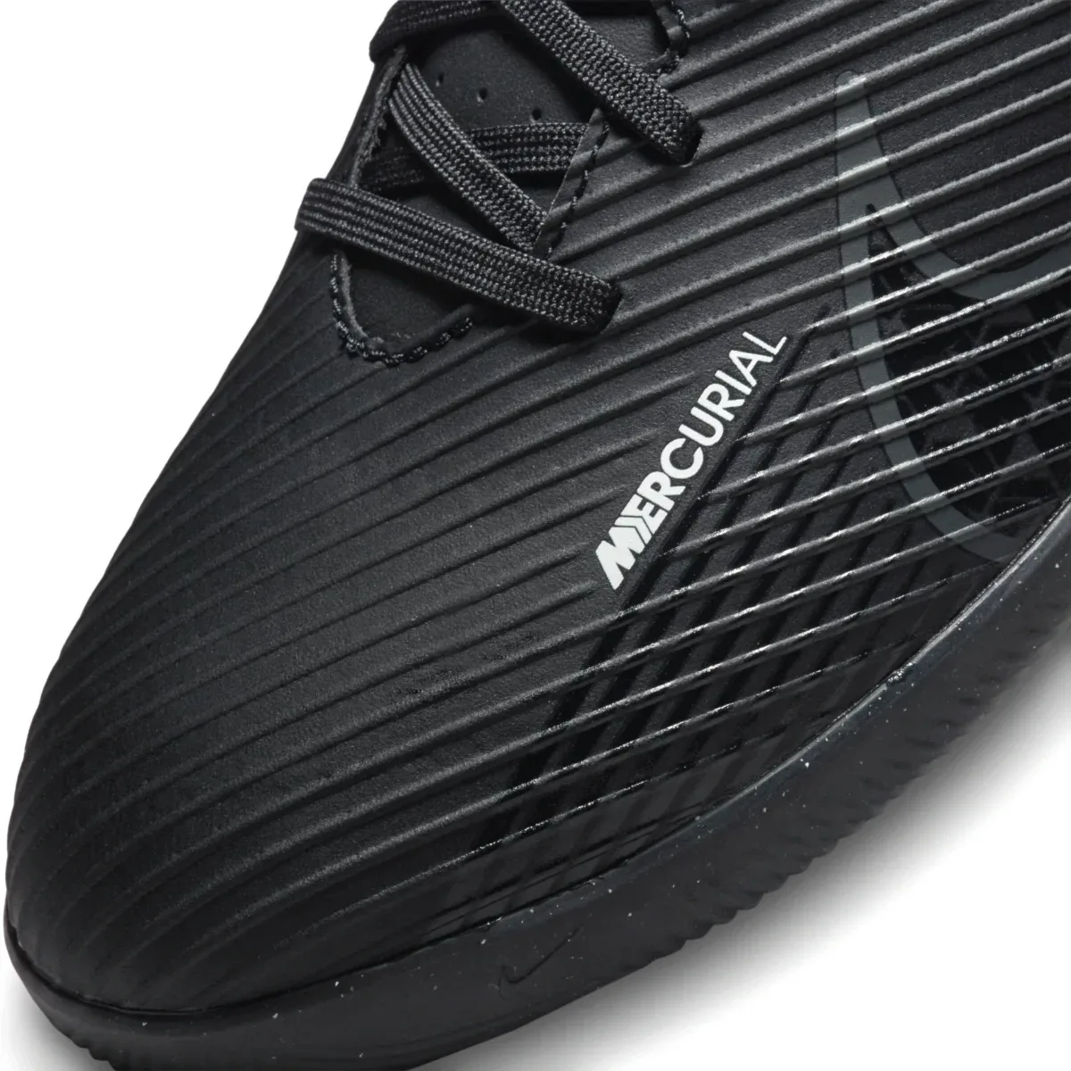 Chuteira Nike Mercurial Vapor 15 Club Futsal - Black - foto 6